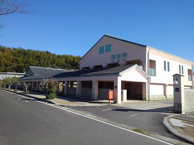 市民図書館外観